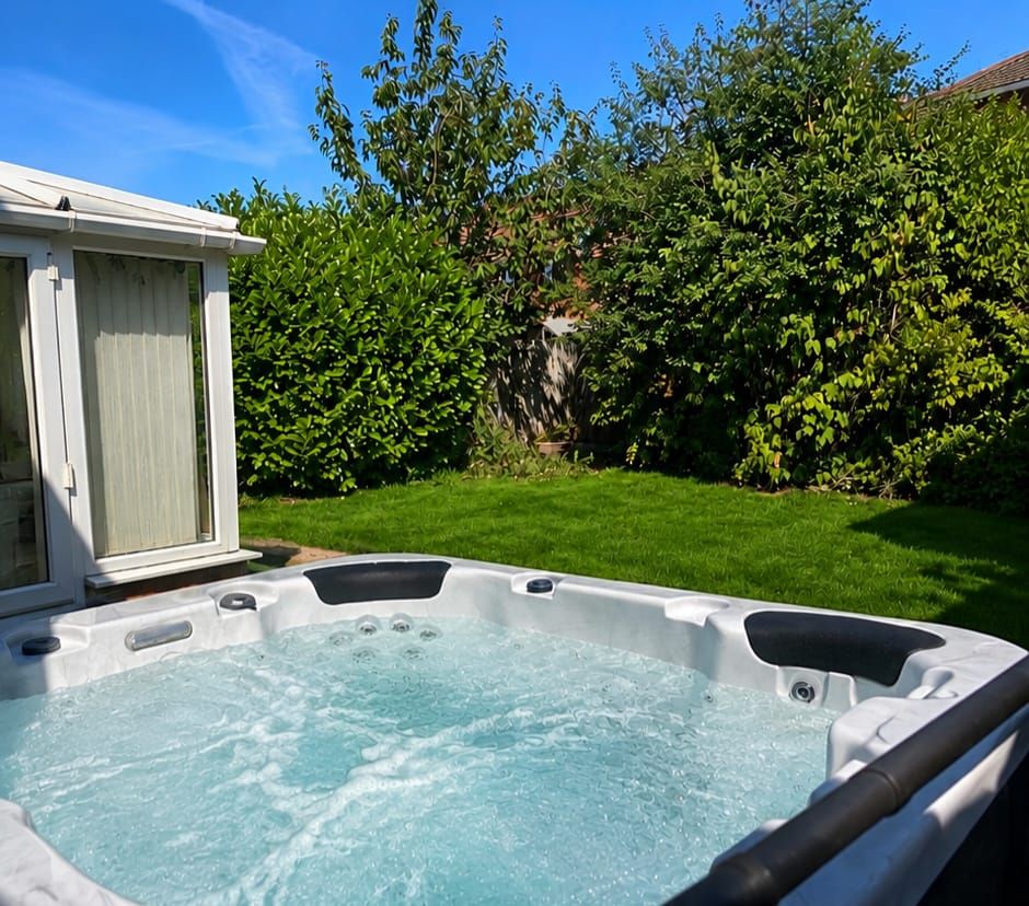 Private hot tub in the garden at The Derby House